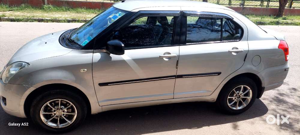 Maruti Suzuki Swift Dzire Vxi Optional, 2010, Petrol