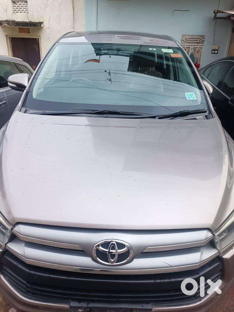 Toyota Innova Crysta 2.4 V 7 Str, 2017, Diesel