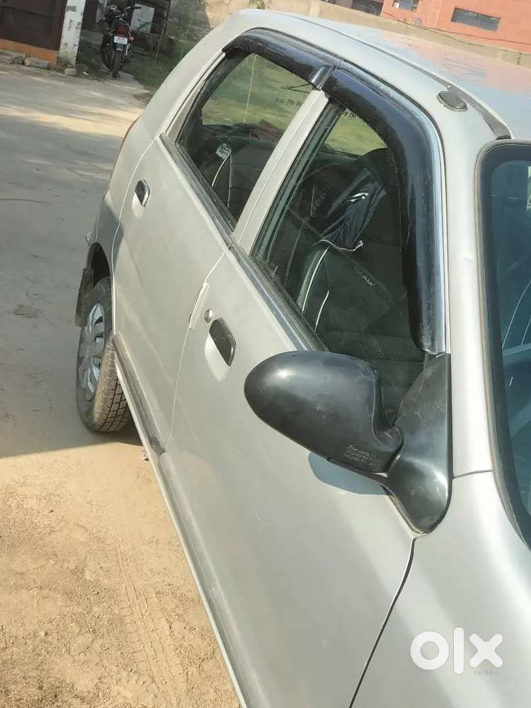 Maruti Suzuki Alto 2010 Petrol Vry Good Condition New Tyer