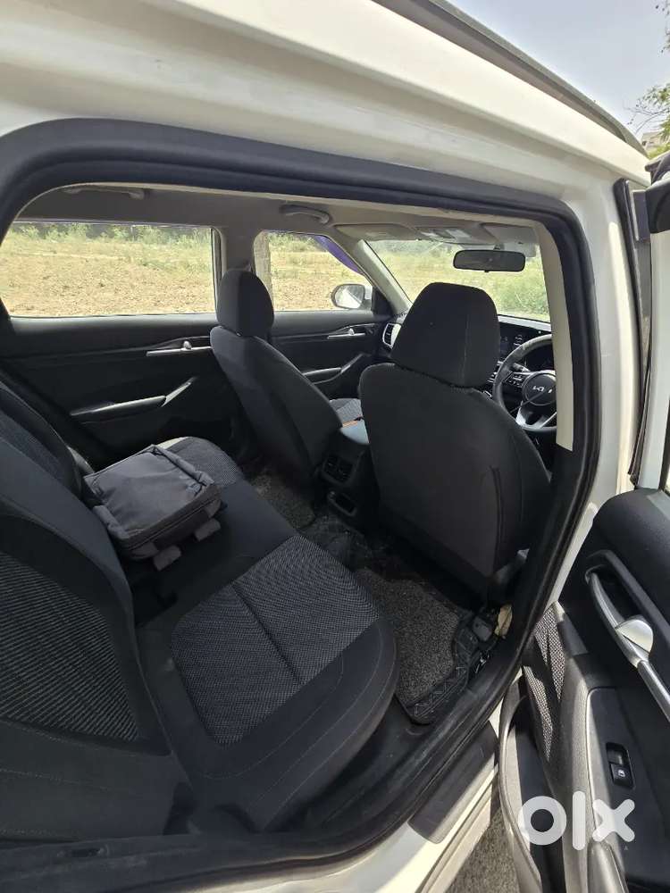 Kia Seltos 2023 Petrol Well Maintained