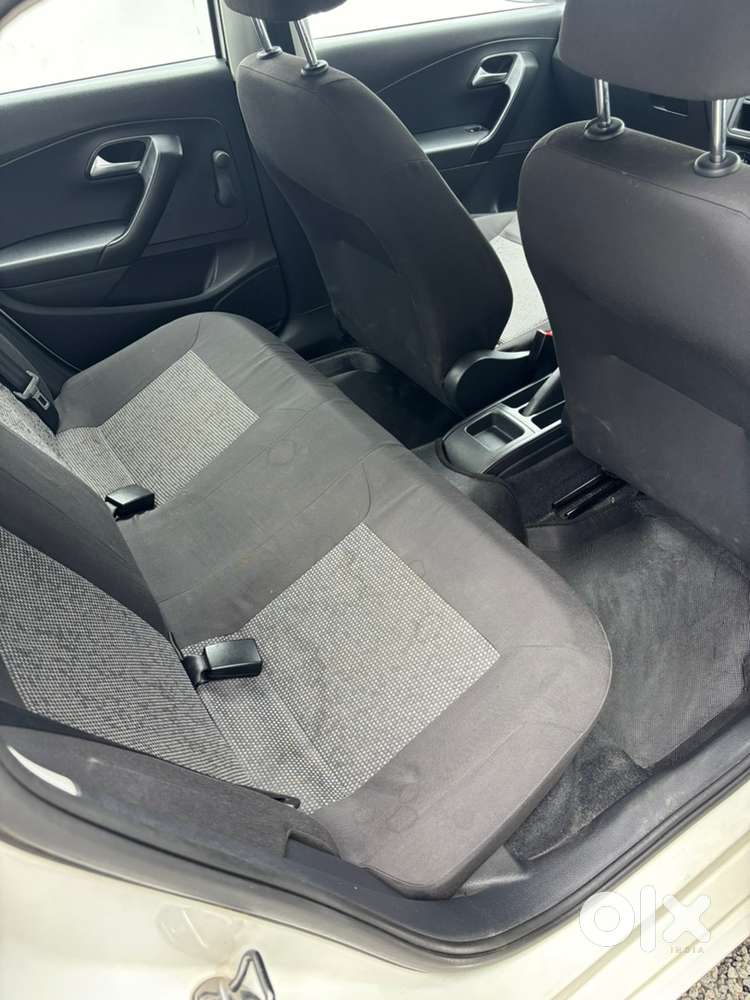 Volkswagen Ameo Petrol 2016