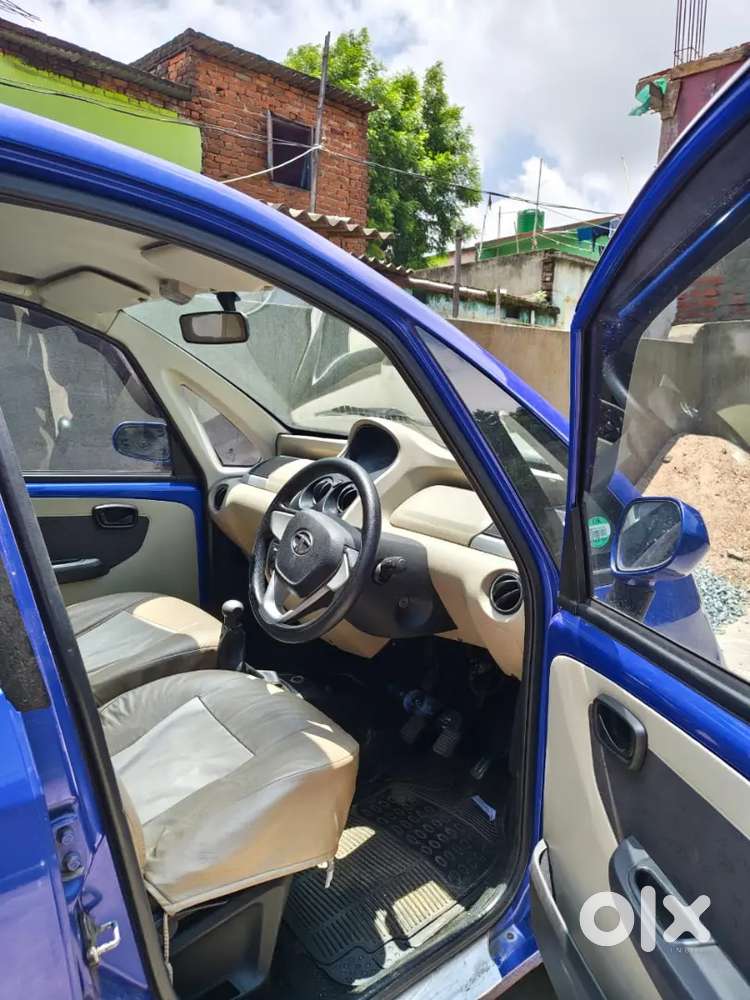 Tata Nano Genx Xt 2015