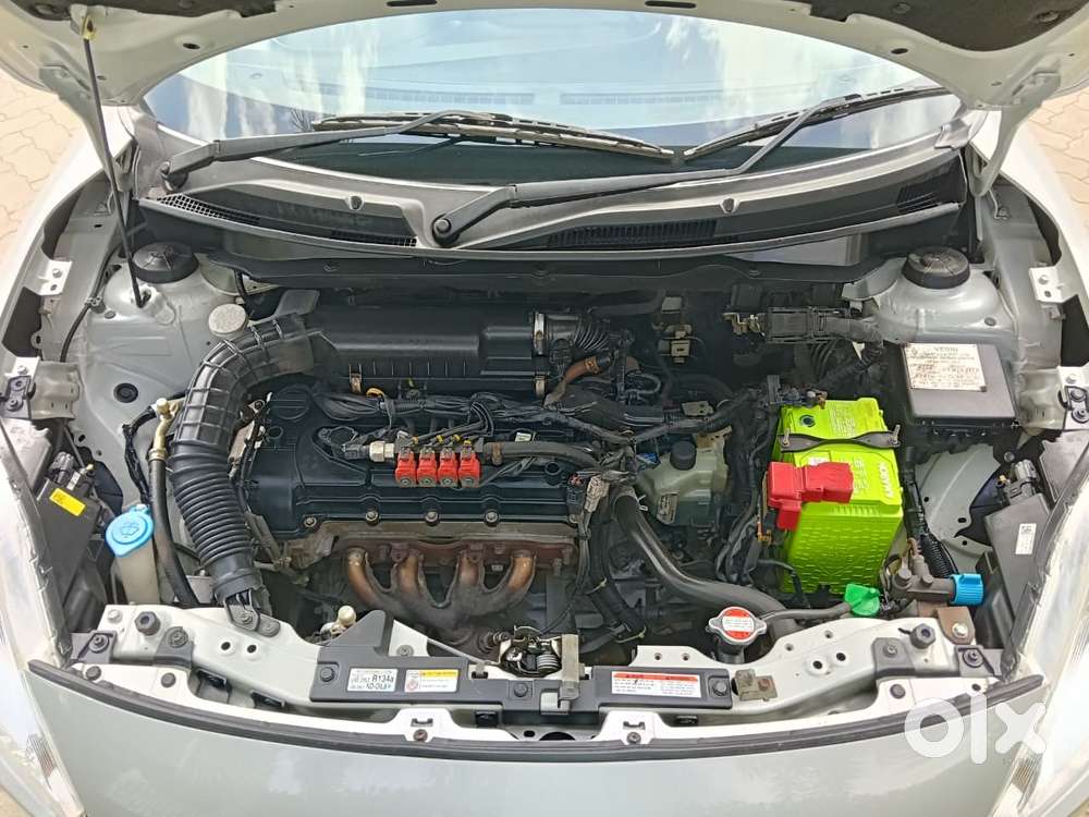 Maruti Suzuki Swift Dzire Vxi(o) Amt, 2019, Cng & Hybrids