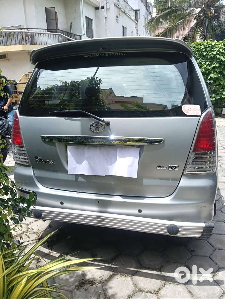 Innova 2010 Model 2nd Owner