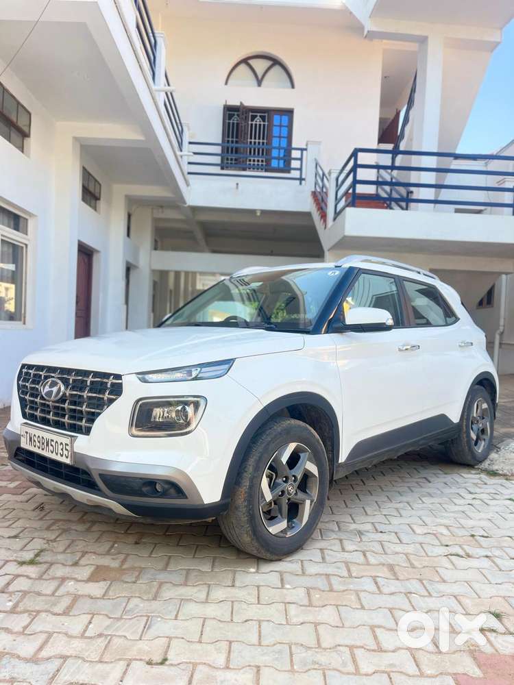 Hyundai Venue S Turbo Dct, 2021, Petrol