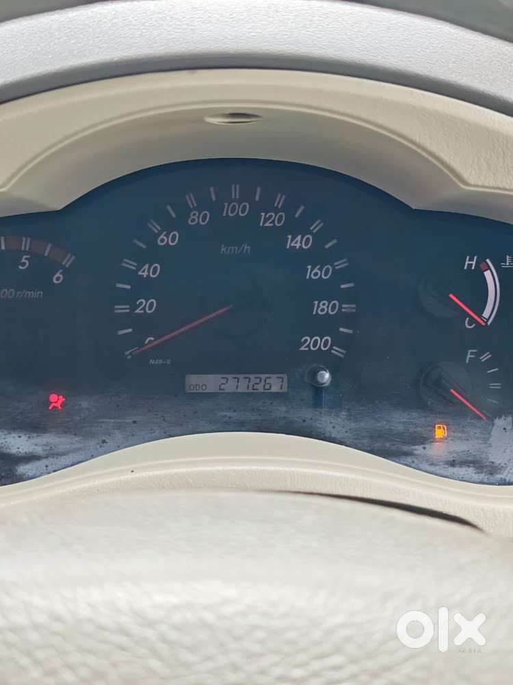 Toyota Innova 2.5 V 7 Str, 2011, Diesel