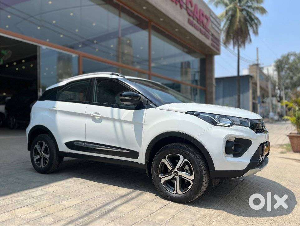 Tata Nexon 1.2 Revotron Xz Plus, 2023, Petrol