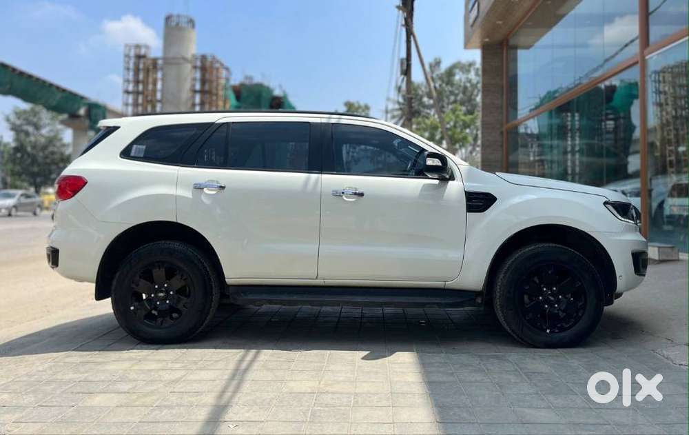 Ford Endeavour Titanium Plus 4x4, 2020, Diesel