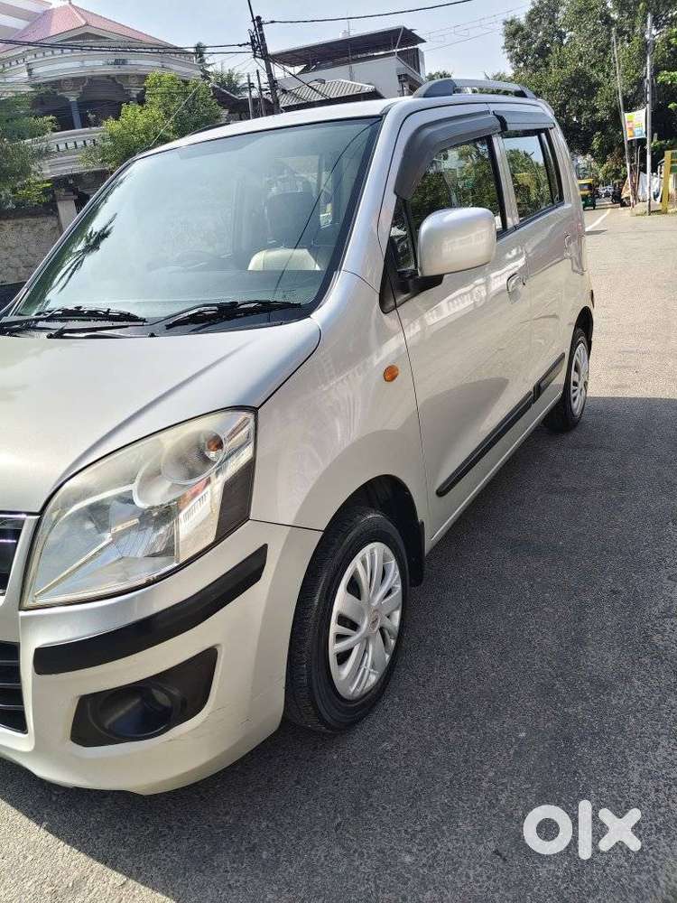 Maruti Suzuki Wagon R Vxi, 2013, Petrol