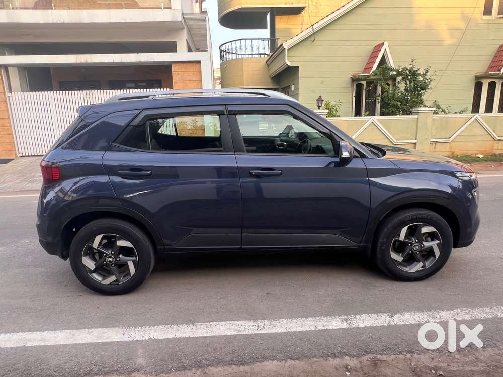 Hyundai Venue Sx Mt, 2022, Diesel