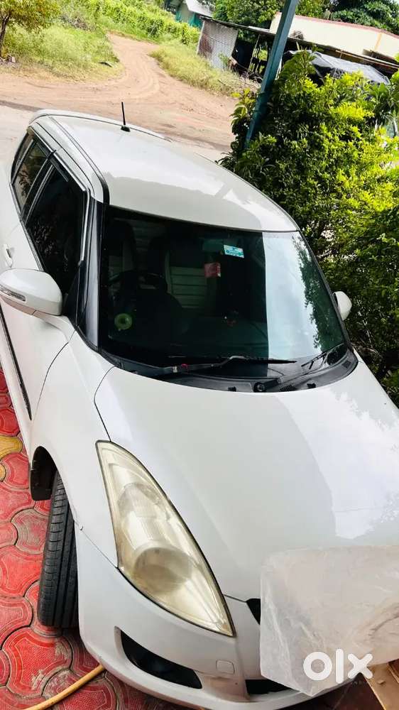 Maruti Suzuki Swift Zdi 2012