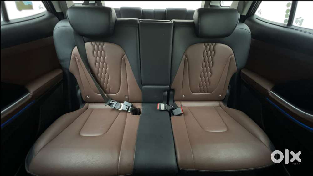 Hyundai Alcazar 1.5 Tdct Signature (o) 7s Petrol, 2023, Petrol