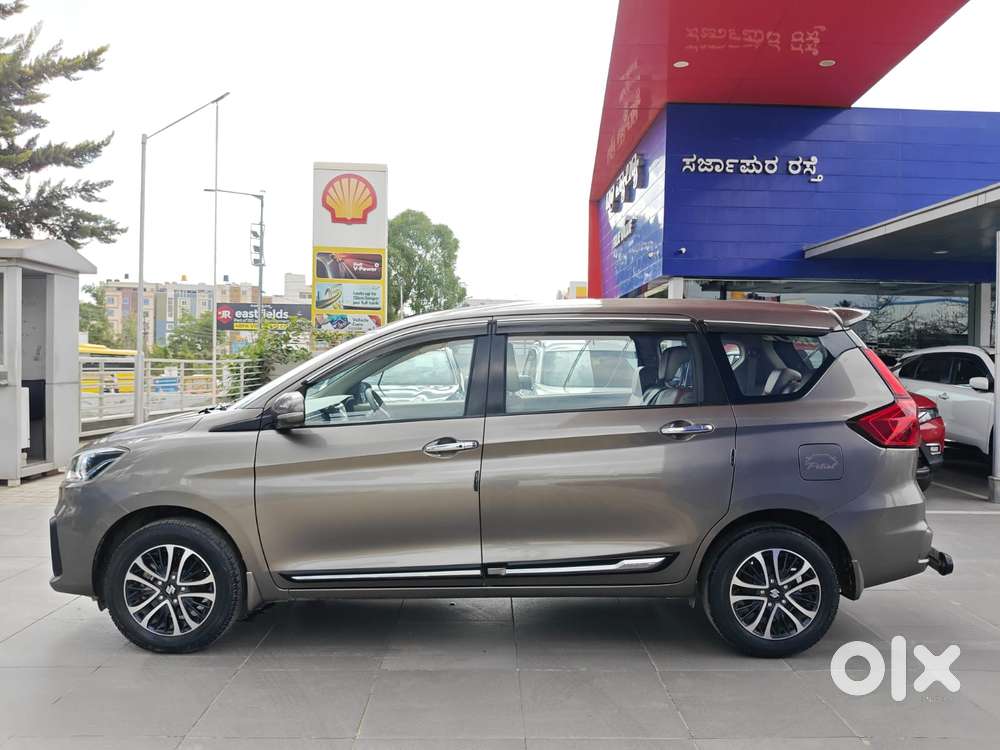 Maruti Suzuki Ertiga Zxi At, 2022, Petrol