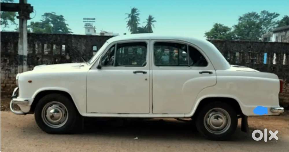 Ambassador Ambassador 1995