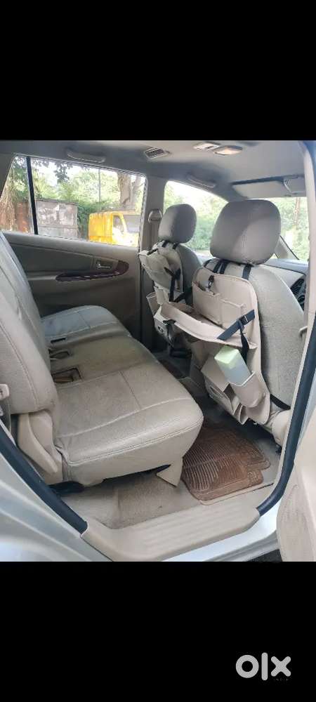 Toyota Innova 2006 Diesel  Top Model Neat And Clean Car