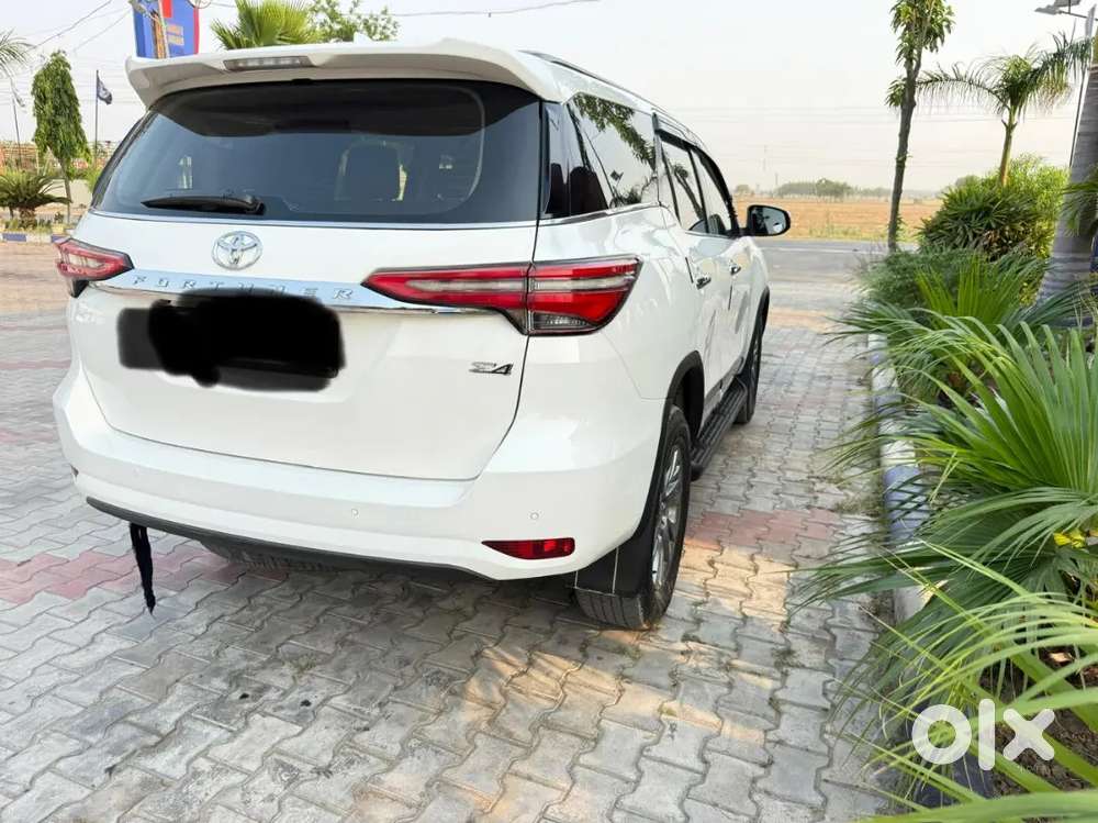 Fortuner Sigma 4by4
