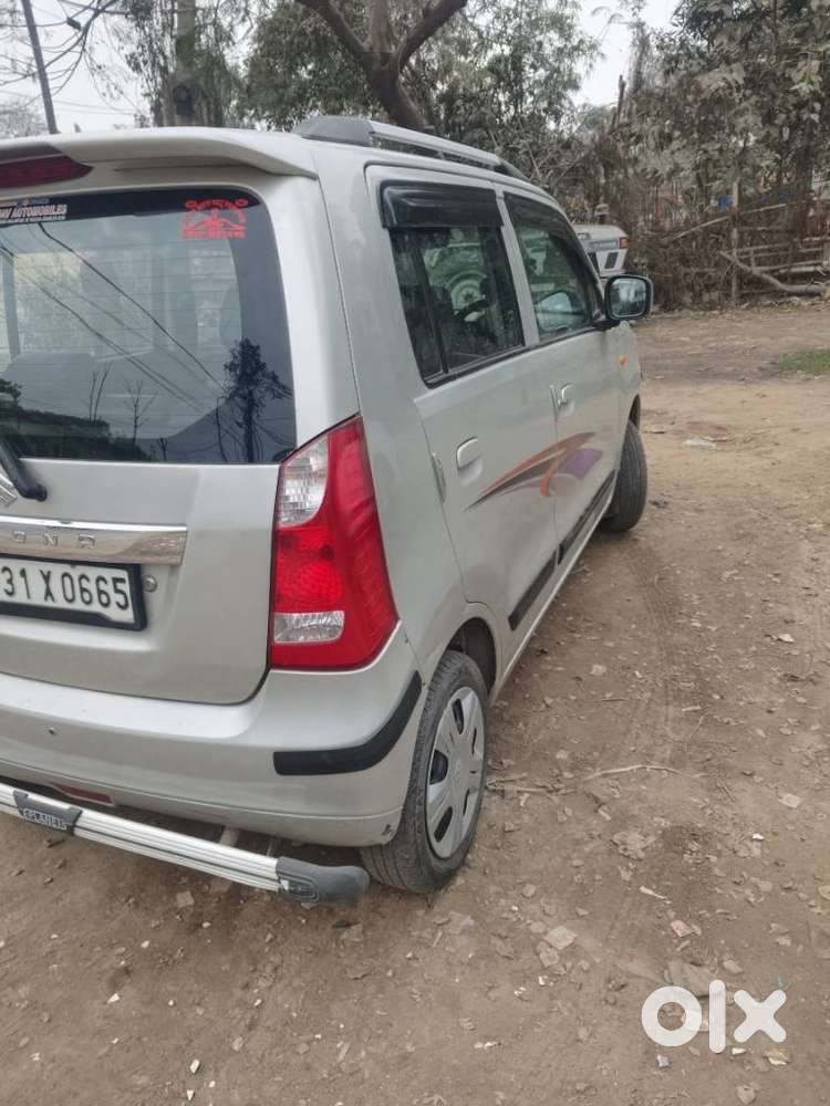 Maruti Suzuki Wagon R 1.0 Vxi Amt, 2016, Petrol
