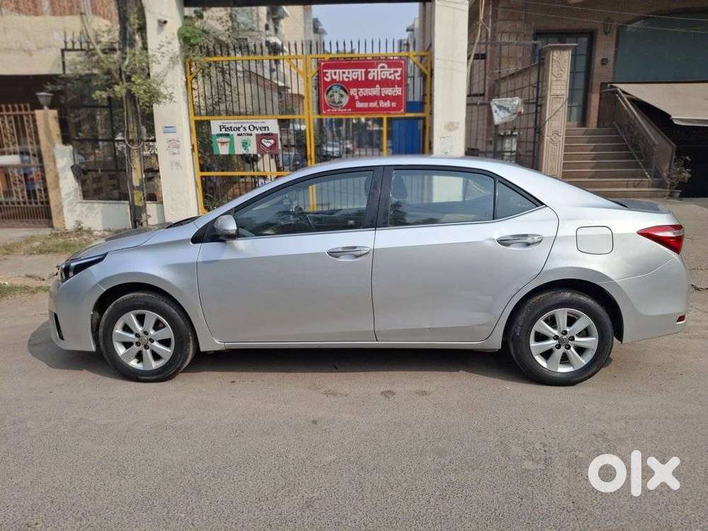 Toyota Corolla Altis 2013-2017 G At, 2014, Petrol