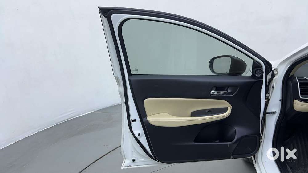 Honda City 1.5 Zx Cvt I-vtec, 2023, Petrol