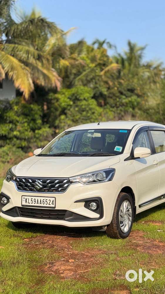 Maruti Suzuki Ertiga 1.5 Vxi, 2024, Petrol