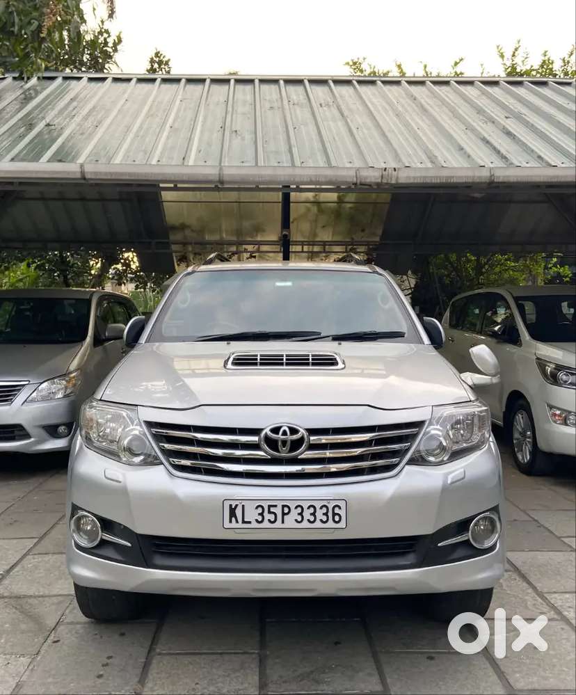 Toyota Fortuner Diesel 2012 Automatic, Fully Company Service