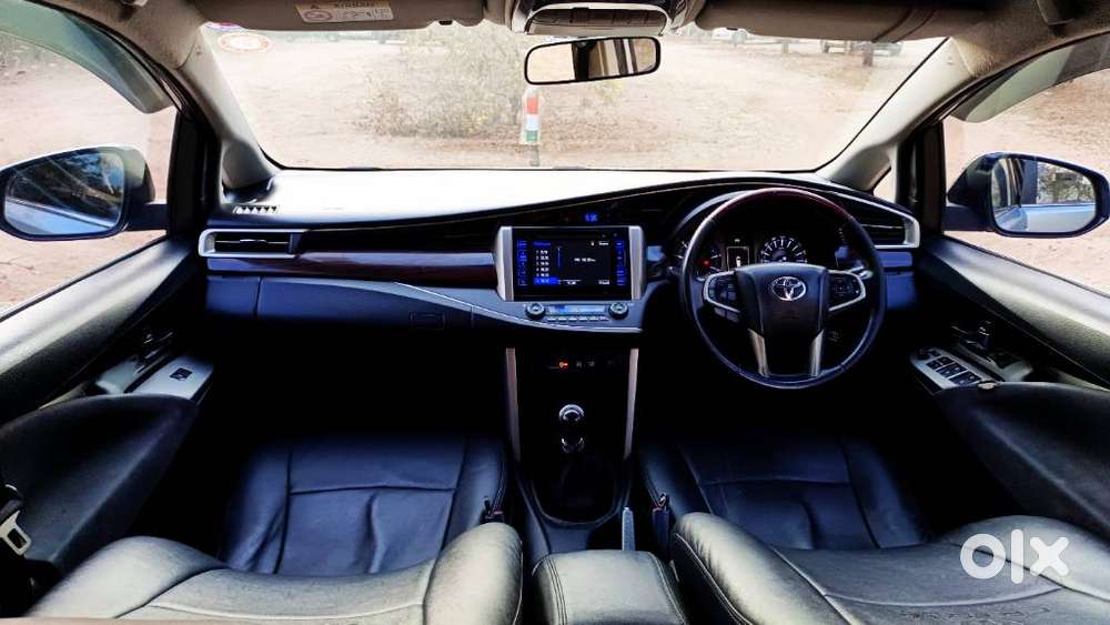 Toyota Innova Crysta 2.4 Z 7 Str, 2017