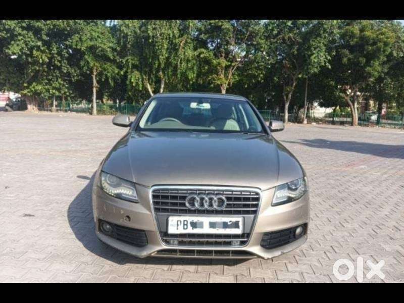 Audi A4, 2010, Petrol