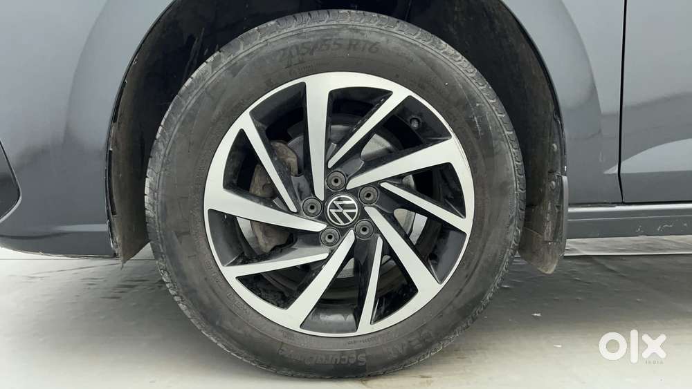 Volkswagen Virtus 1.0 Topline Tsi At, 2023, Petrol