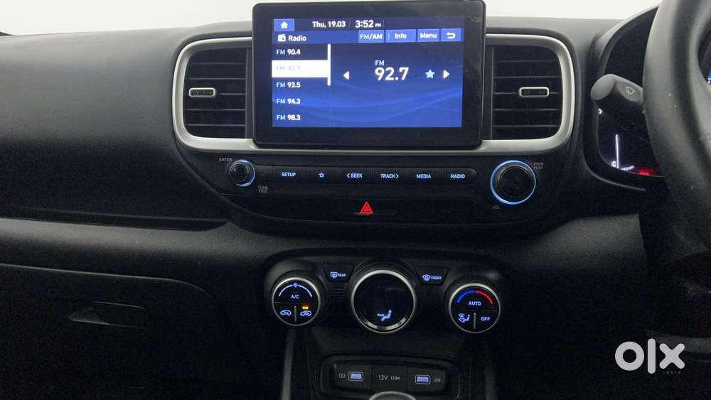 Hyundai Venue 1.2 S Plus, 2022, Petrol