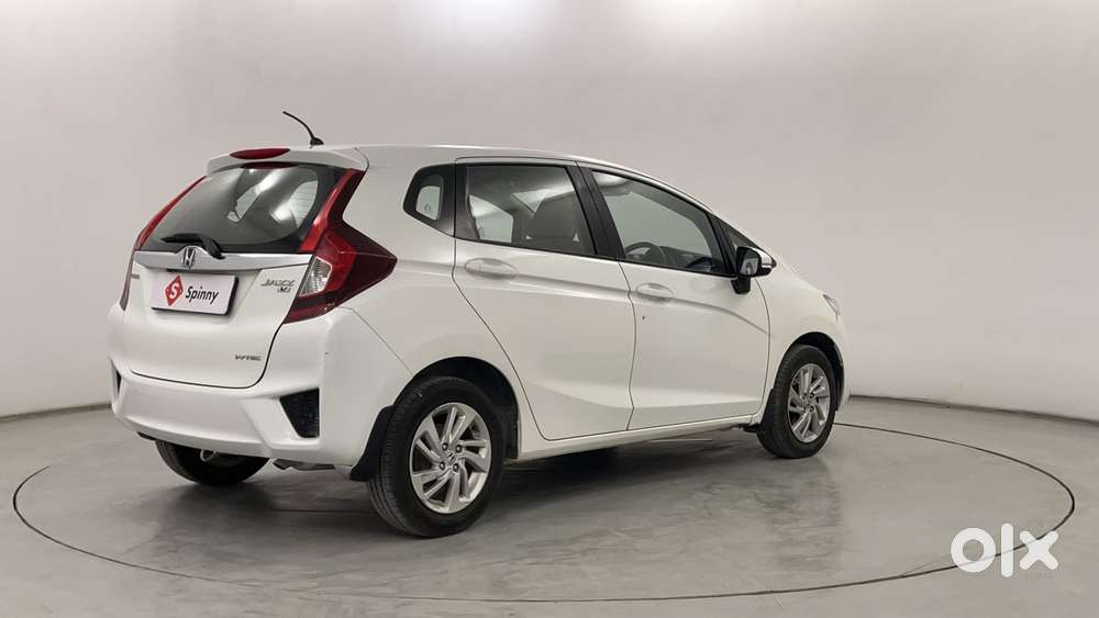 Honda Jazz [2020-2023] 1.2 V I-vtec Mt, 2016, Petrol