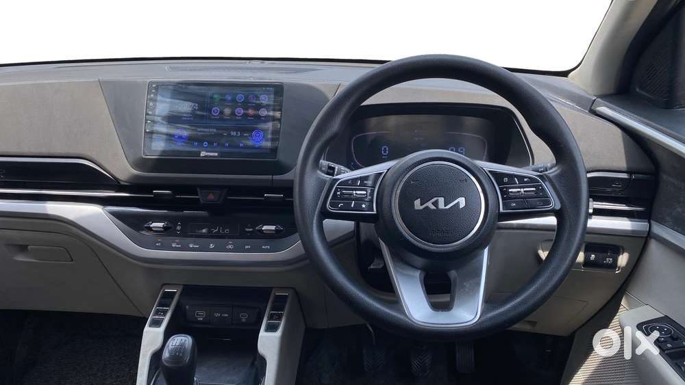 Kia Carens 1.5 Prestige Plus 7 Str Imt, 2022, Petrol