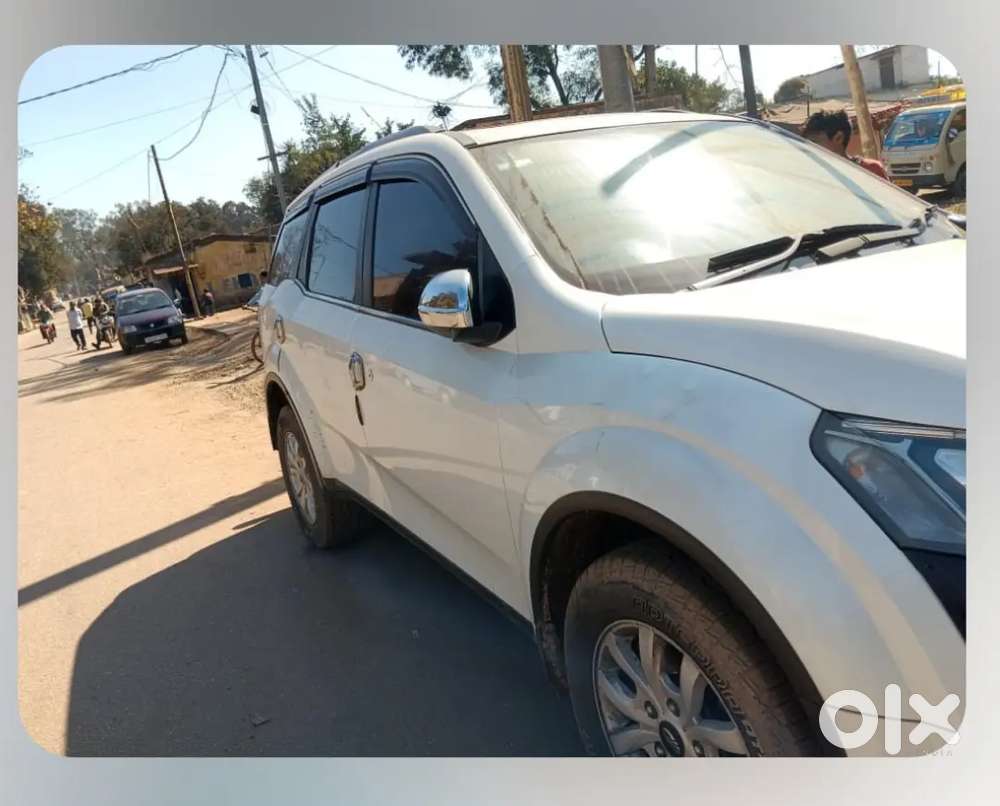 Mahindra Xuv  Model W10