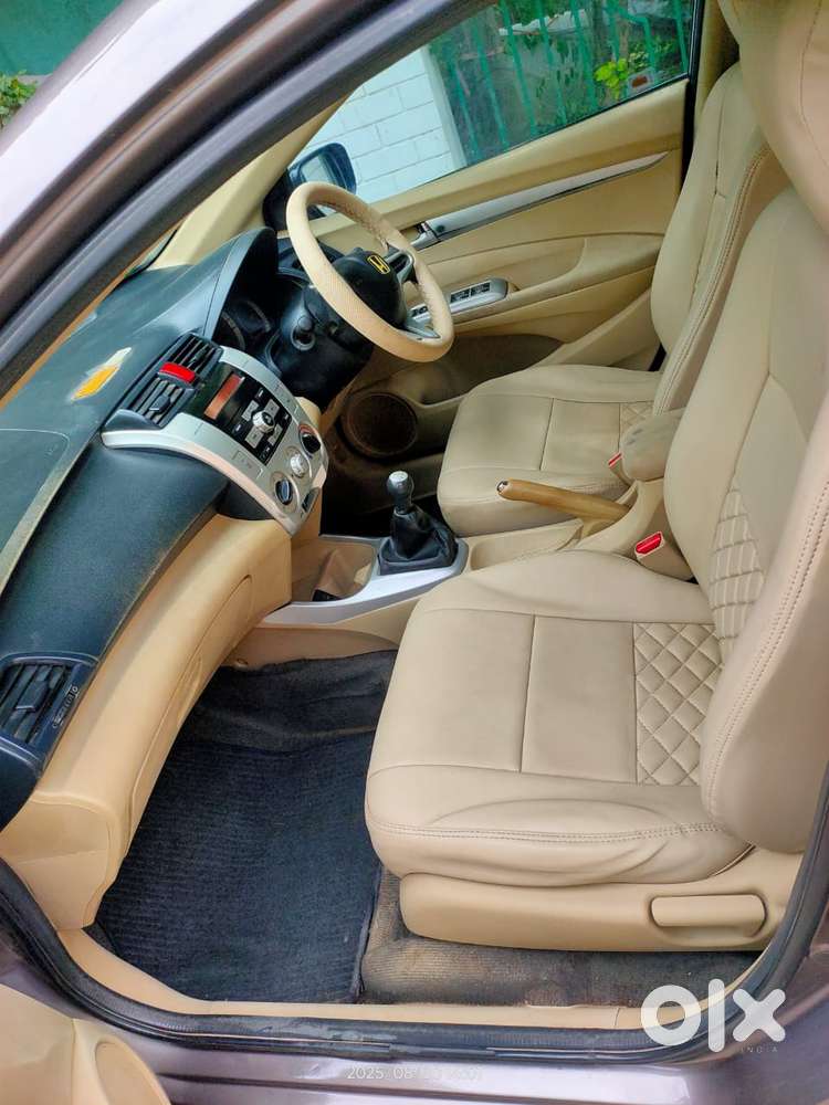 Honda City, 2011, Petrol