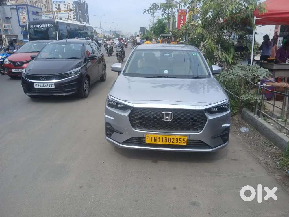 Honda Amaze 2025 Petrol Well Maintained