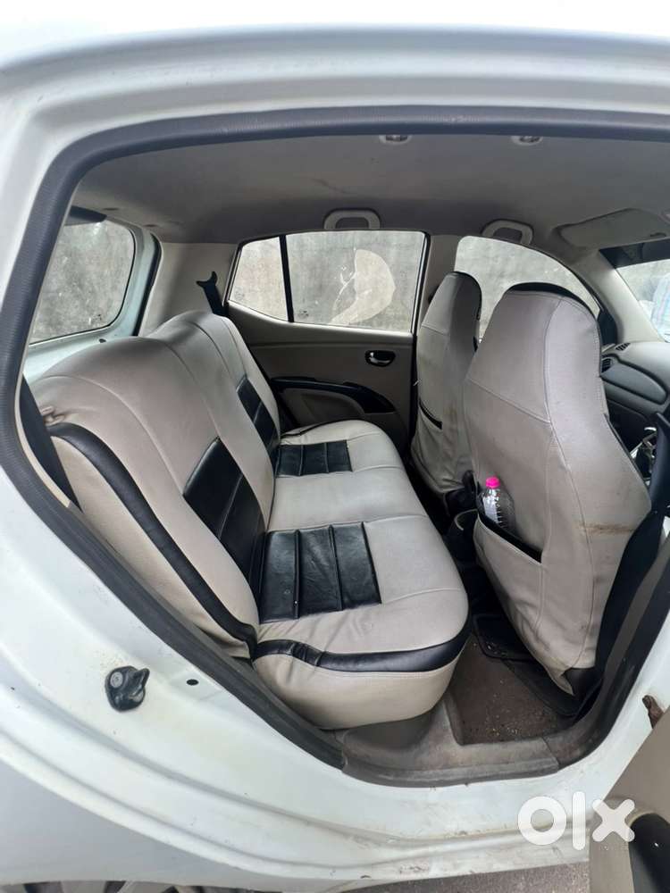 Hyundai I10 2011 Km Driven 111000