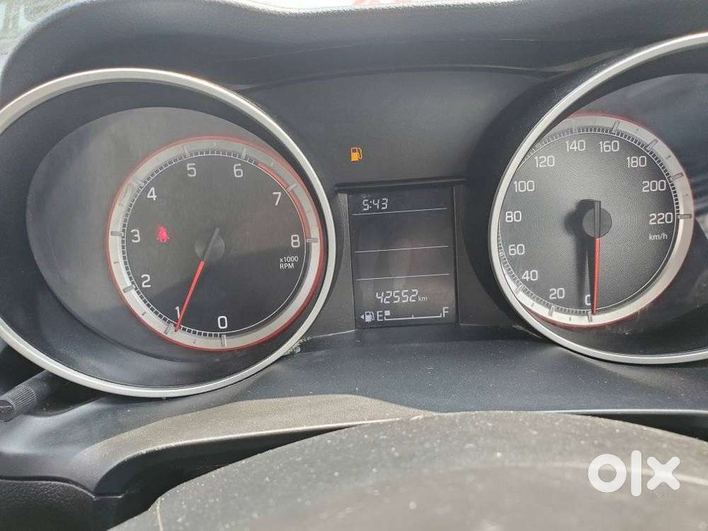 Maruti Suzuki Swift 1.2 Vxi (o), 2024, Petrol