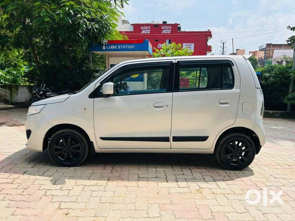 Maruti Suzuki Stingray Vxi, 2017, Petrol