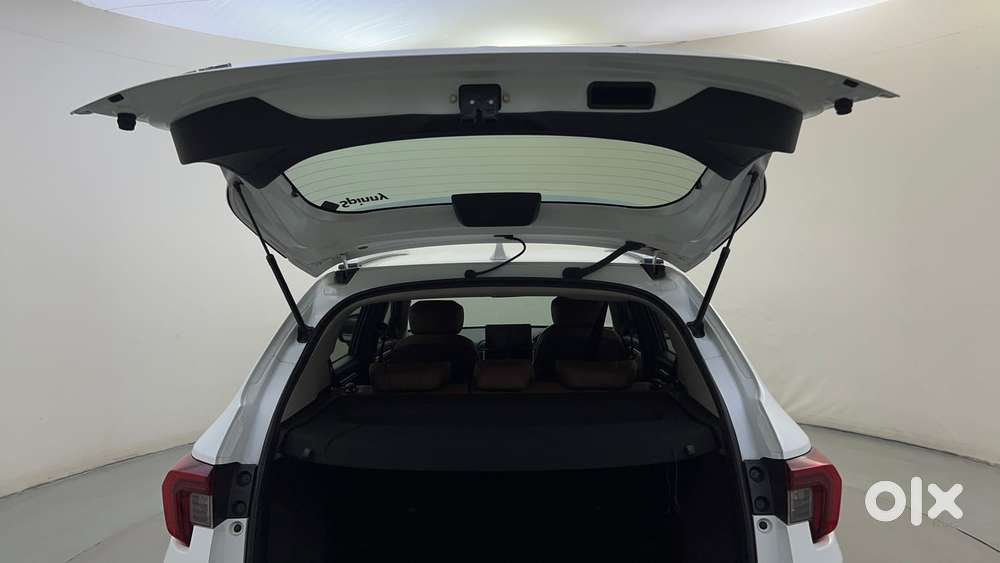 Honda Elevate Zx Mt, 2025, Petrol