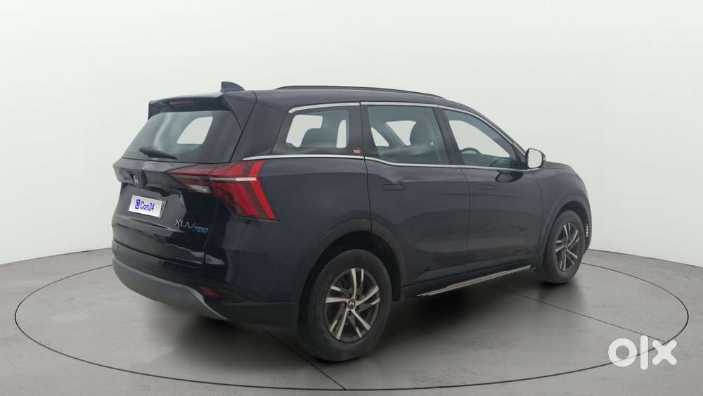 Mahindra Xuv700 2.2 Ax 5 Diesel At Str, 2022, Diesel
