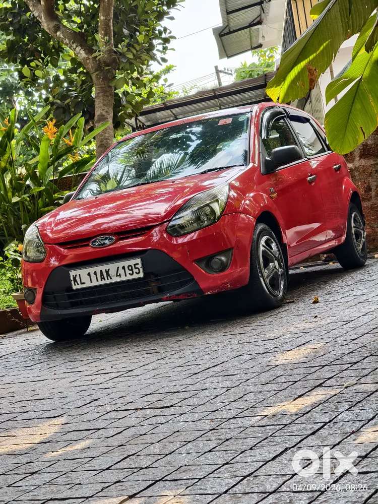 Ford Figo 2011 Petrol 80000 Km Driven