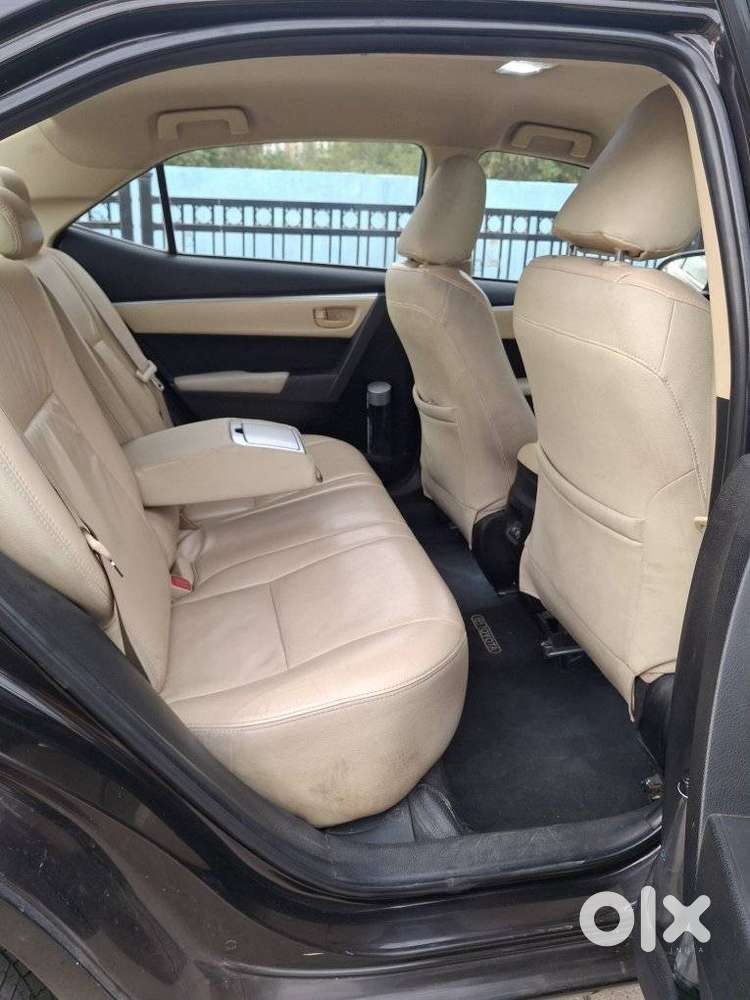 Toyota Corolla Altis J, 2018, Petrol