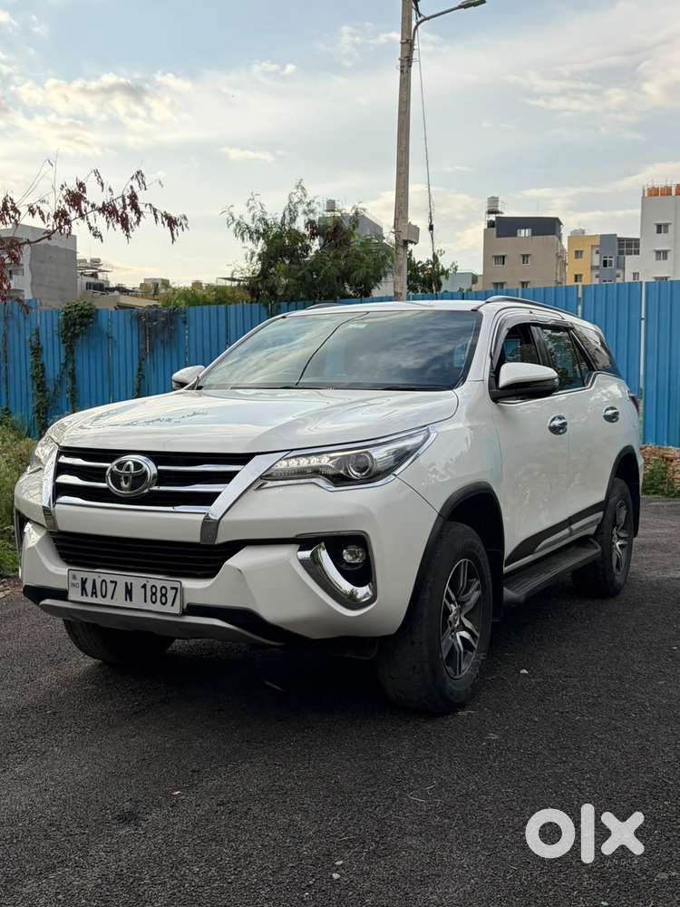Toyota Fortuner 4X2 MT 2.8 Diesel, 2020, Diesel