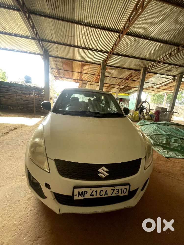 Swift 1.2 Lxi 2016 Petrol 140000 Km
