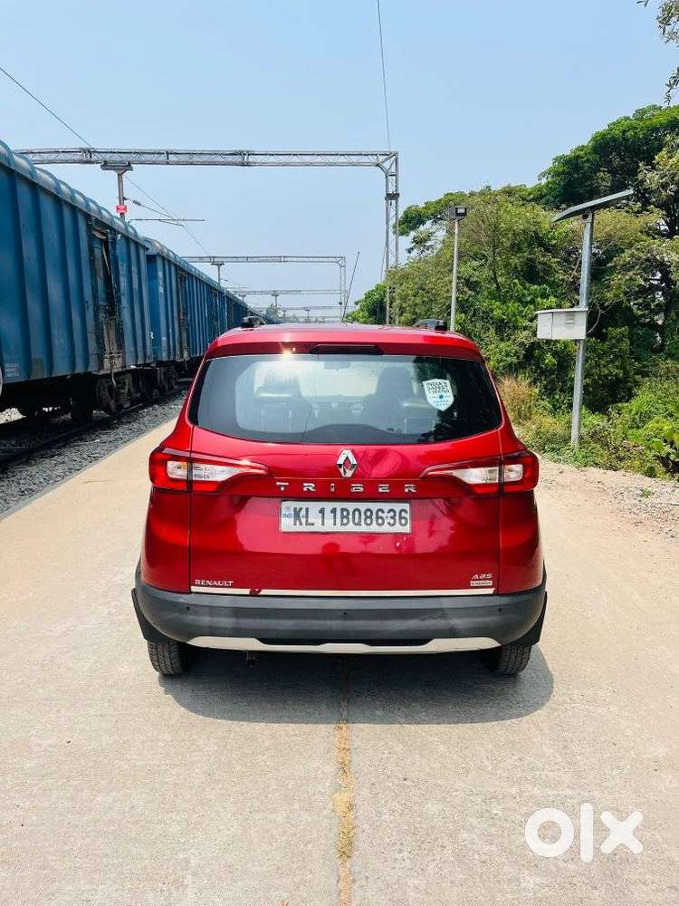 Renault Triber Rxt, 2019, Petrol