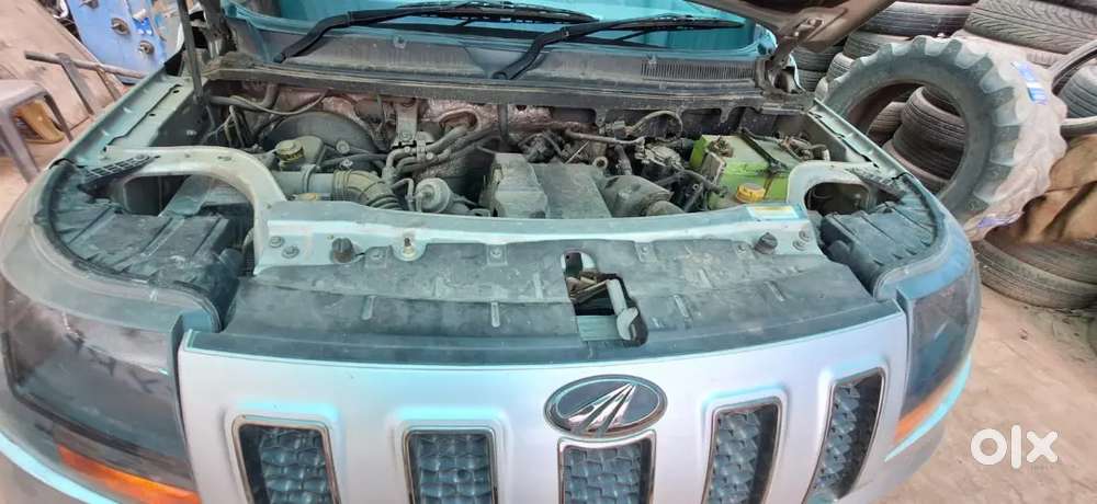 Tuv 300 T10 2018 Diesel 2nd Owner