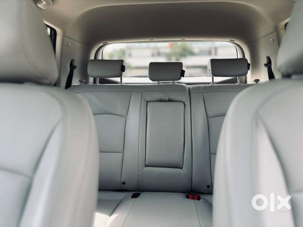 Mahindra Xuv300 W8, 2021, Petrol