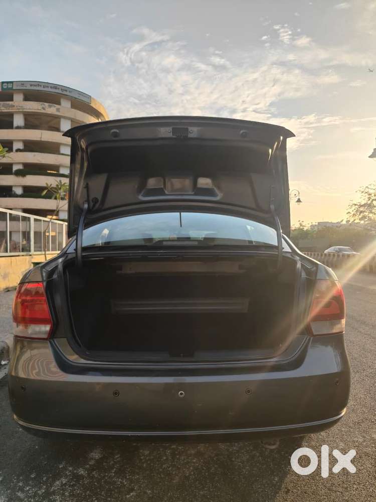 Volkswagen Vento 1.2 Tsi Highline Plus At, 2013, Petrol
