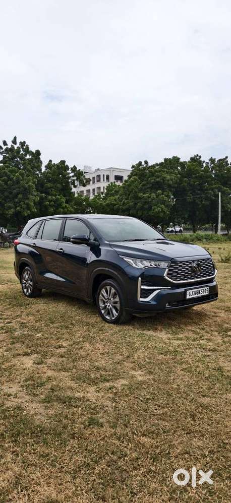 Toyota Innova Hycross Zx(o), 2026, Electric