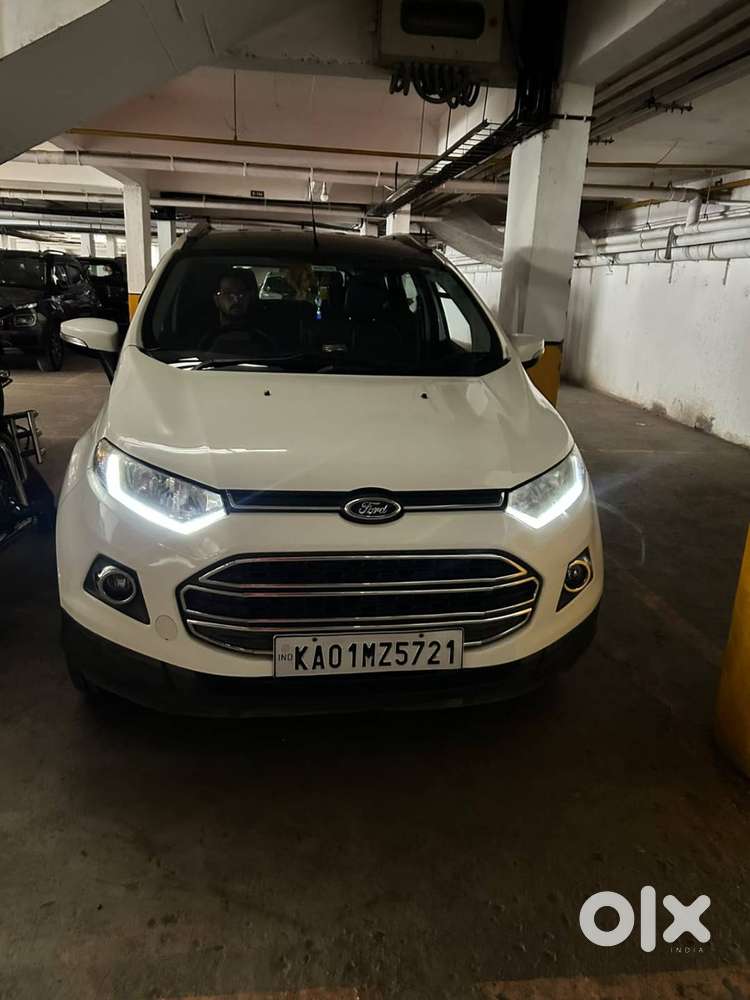 Ford EcoSport Titanium (1.5L TDCi Diesel, Manual)