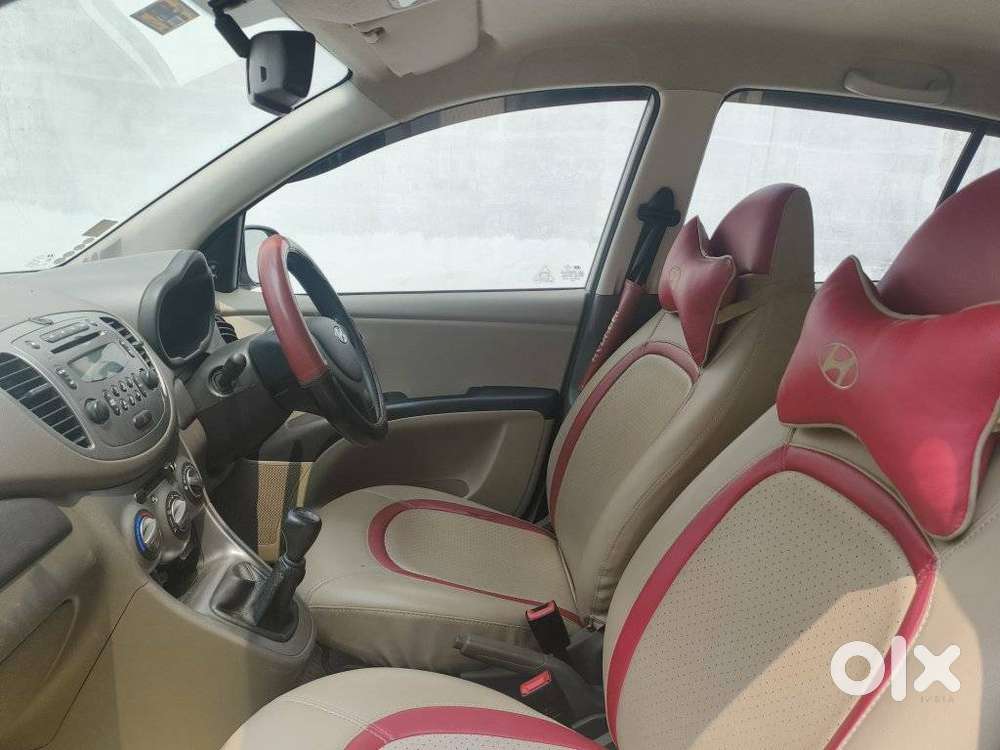 Hyundai I10 Sportz, 2014, Petrol